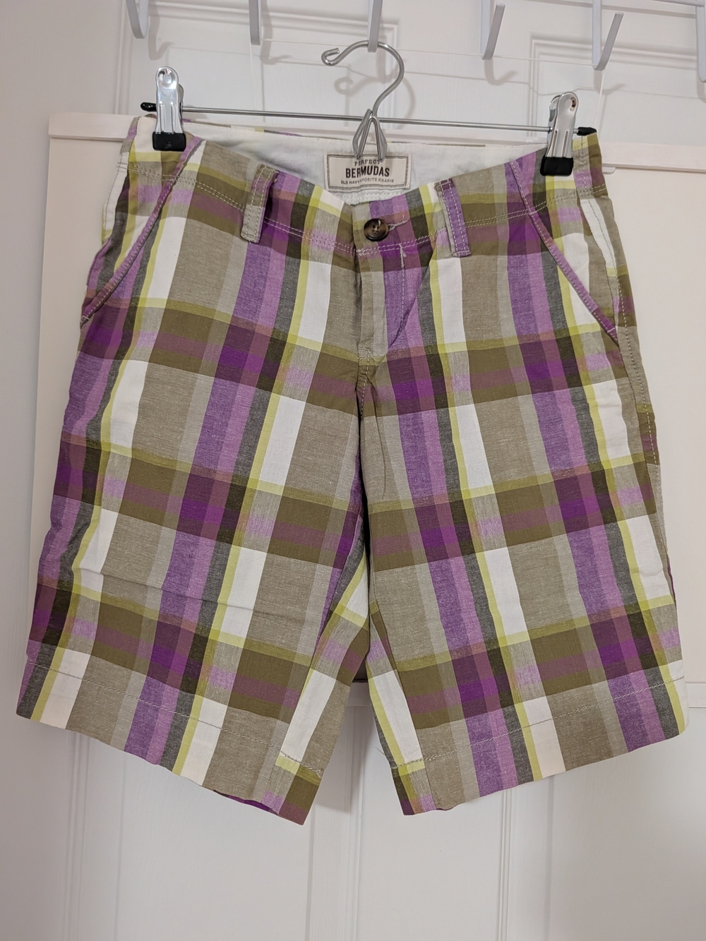 Old Navy Plaid Bermuda Shorts in Purple & Olive